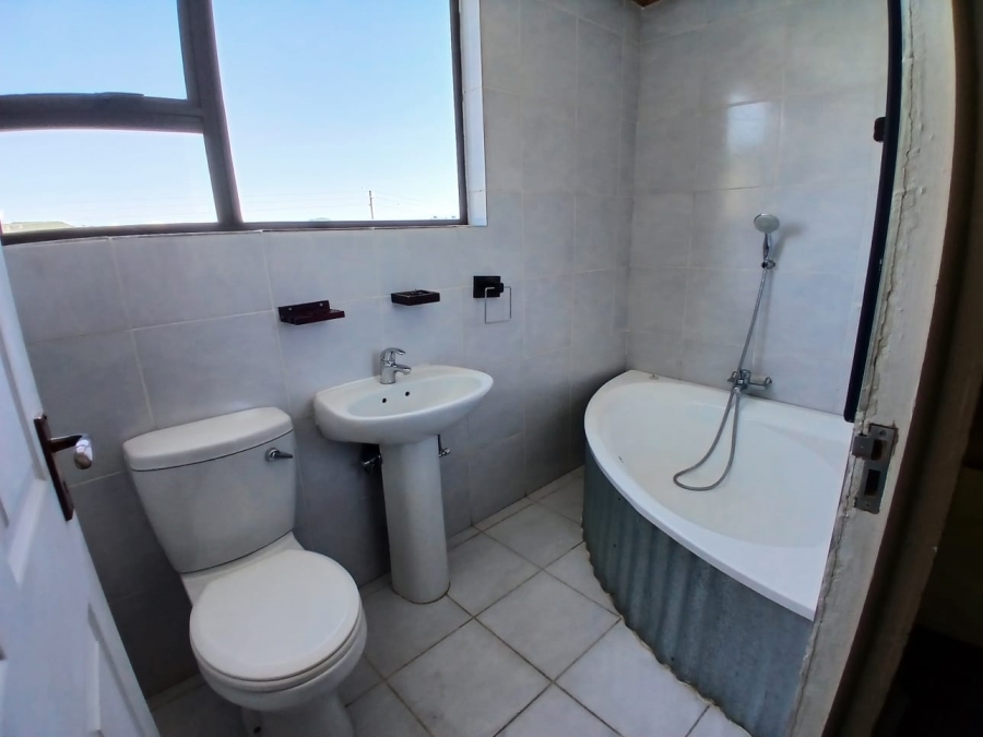 To Let 3 Bedroom Property for Rent in Quaggafontein Free State